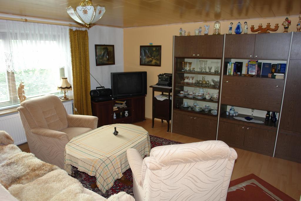 Ferienwohnung Bimmelbahn-Blick Neudorf  Room photo